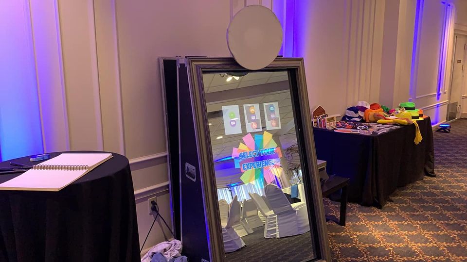 Mirror Me photo booth at Madison Event Center Emerald Room
